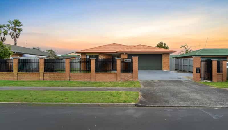 32 Eastland Road, Flat Bush