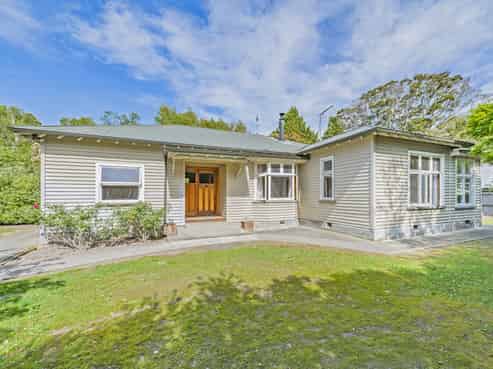 6 Saint John Street, Southbridge