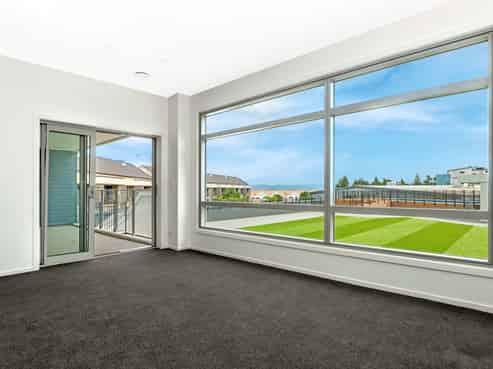 201/4 Reads Quay, Gisborne