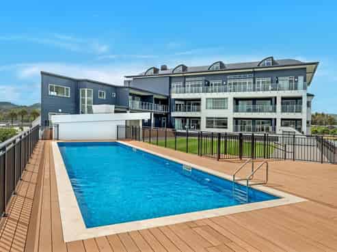 201/4 Reads Quay, Gisborne