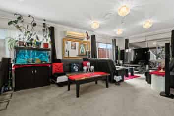 327 Chapel Road, Flat Bush