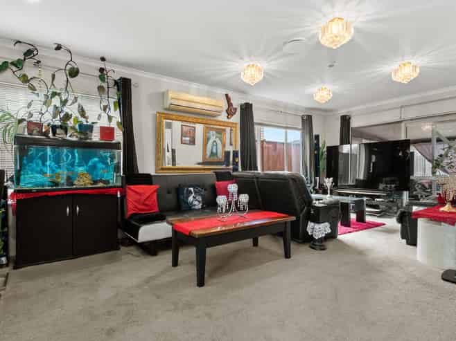 327 Chapel Road, Flat Bush