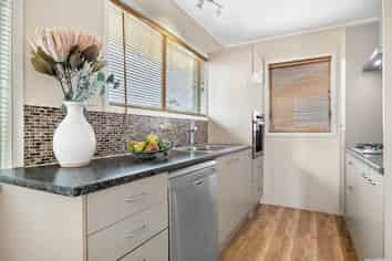1/5 Ballater Place, Highland Park