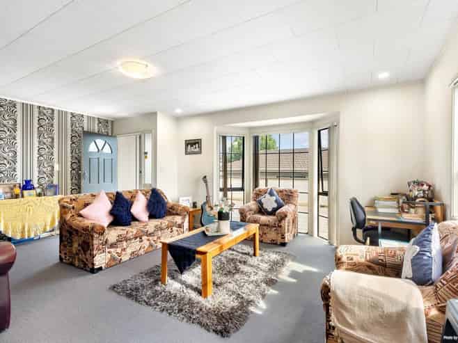 19 Anglers Way, Wattle Downs
