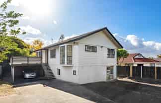 19 Anglers Way, Wattle Downs