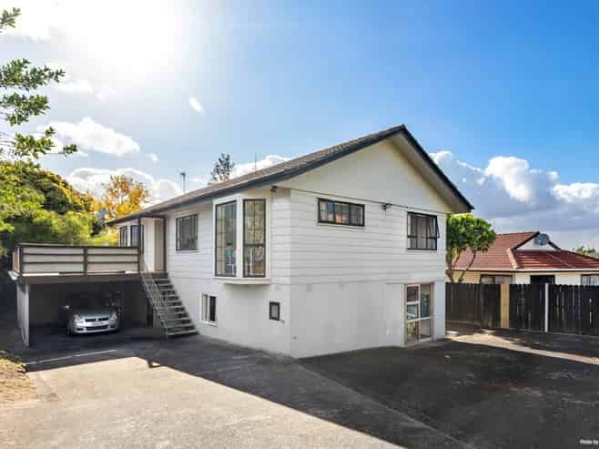 19 Anglers Way, Wattle Downs