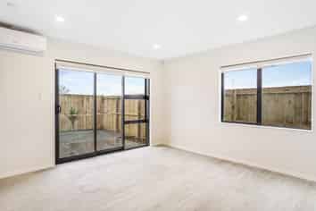 181B Preston Road, Otara