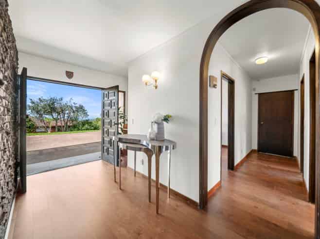 54 Sartors Avenue, Browns Bay