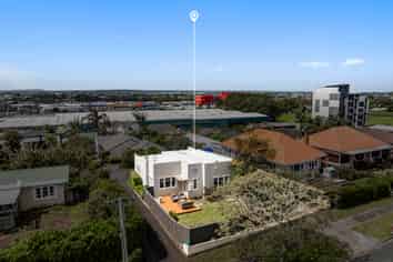 4 Barrack Road, Mount Wellington