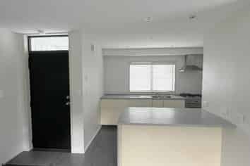 1/195 Massey Street, Frankton