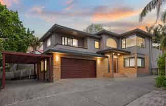 23 Hogarth Rise, West Harbour