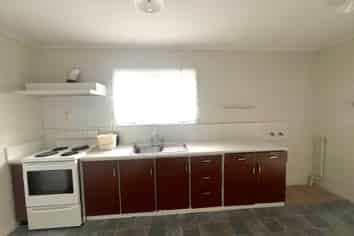 21 Christmas Road, Manurewa