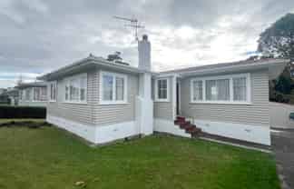21 Christmas Road, Manurewa