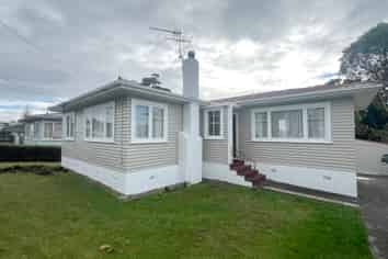 21 Christmas Road, Manurewa
