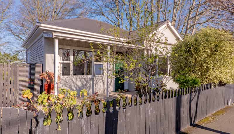 18 Olliviers Road, Phillipstown