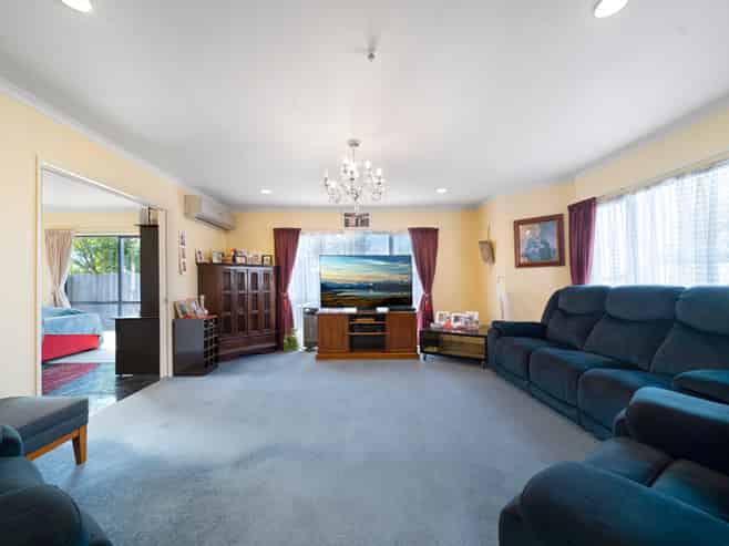 42A Totara Road, Te Atatu Peninsula