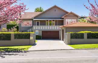 11 Chambers Street, Havelock North