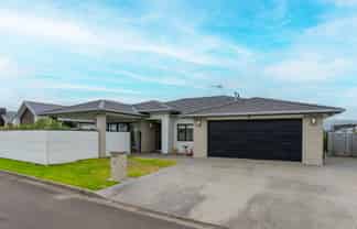 83 Kotuku Drive, Paraparaumu Beach