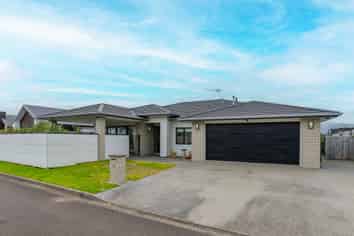 83 Kotuku Drive, Paraparaumu Beach
