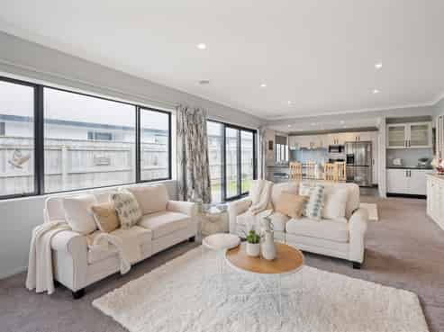 83 Kotuku Drive, Paraparaumu Beach