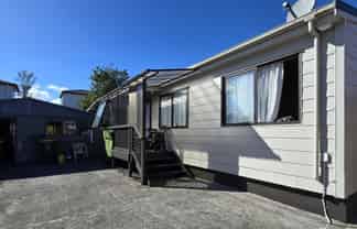13A Duggan Avenue, Mangere