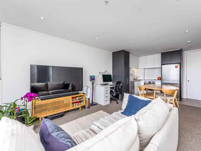1002/145 Nelson Street, Auckland Central