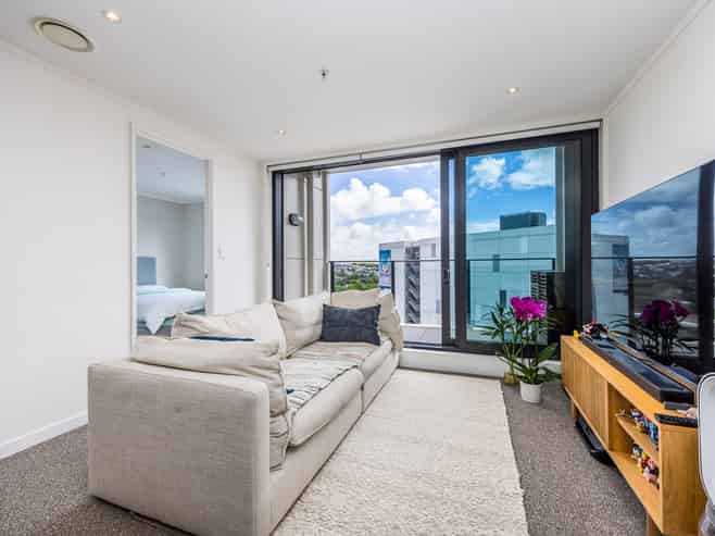 1002/145 Nelson Street, Auckland Central