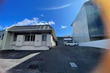 Sought after Mt Eden warehouse
