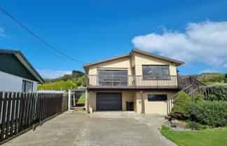 266 Bann Street, Bluff