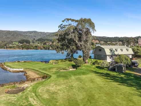 1232 Takaka-Collingwood Highway, Onekaka