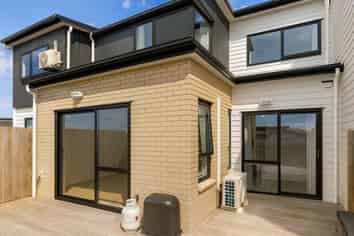 6 Paina Crescent, Massey