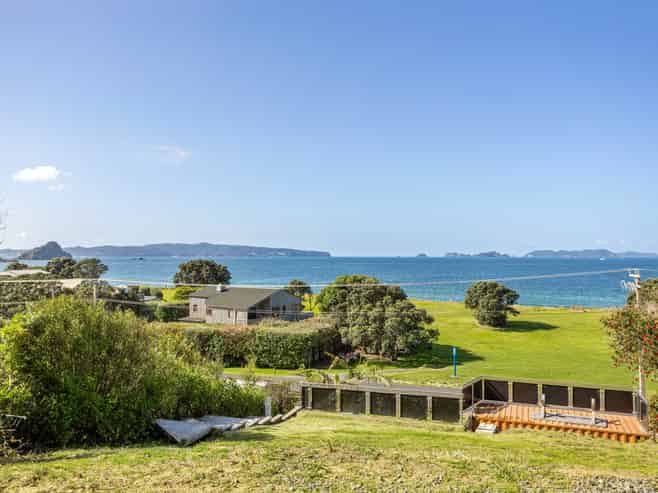 876 Black Jack Road, Opito Bay