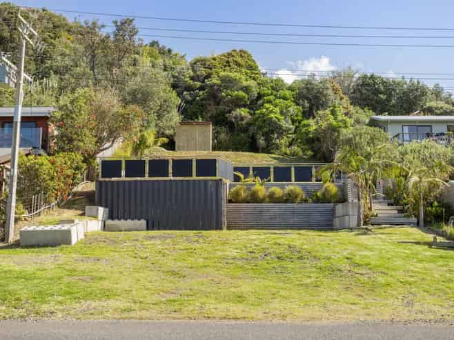 876 Black Jack Road, Opito Bay