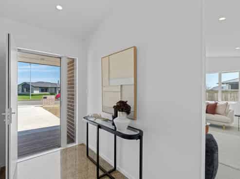 46 Tainui Street, Levin