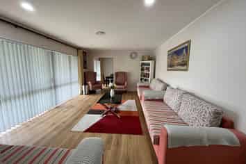 146 Walter Strevens Drive, Conifer Grove