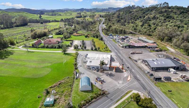307-309 State Highway 1, Te Hana