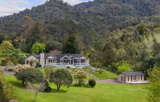 320 Lindemann Road, Katikati