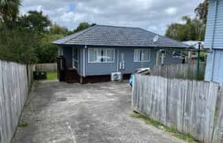 A/11 Hollinbrigg Avenue, Manurewa East