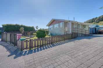 196a Rolleston Street, Hokitika
