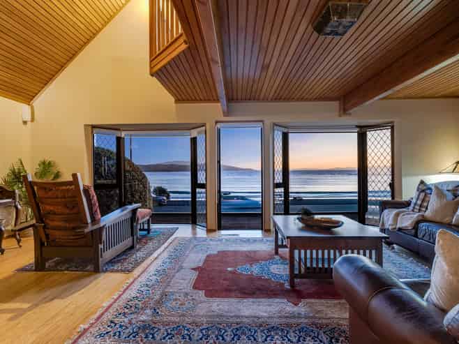 45 Moana Road, Plimmerton