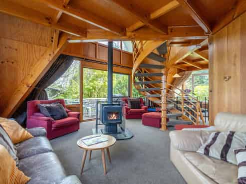 9 Chalet Crescent, Hanmer Springs