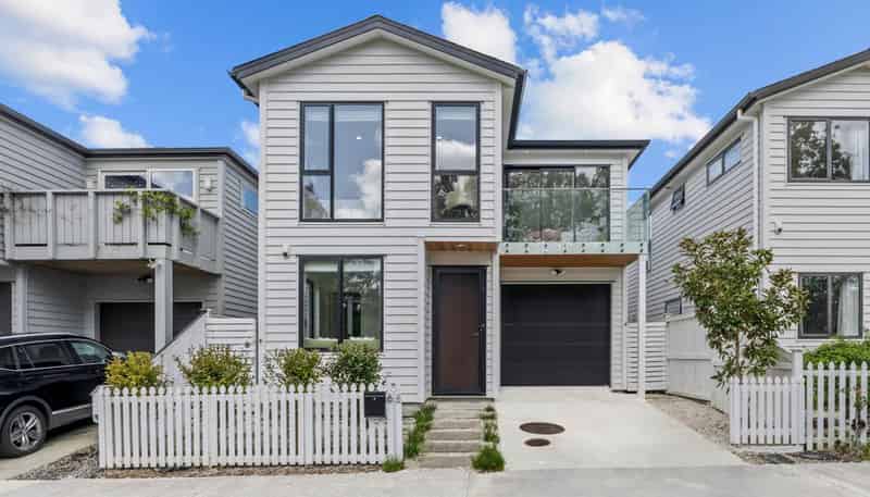 66  Kano Way, Hobsonville