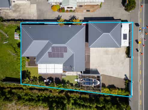 112 Hills Road, Edgeware