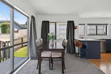 6A Ranginui Road, Welcome Bay