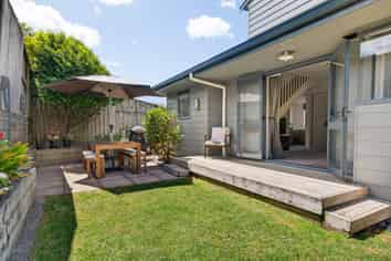 6A Ranginui Road, Welcome Bay