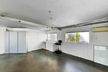 BOUTIQUE GREY LYNN OFFICE
