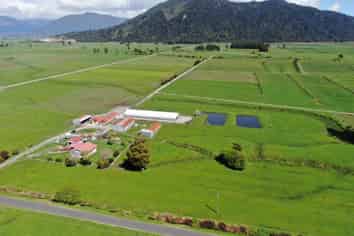 19 Cropp Road, Hokitika