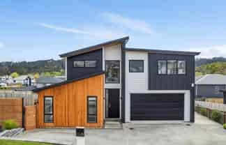 5 Katote Avenue, Swanson