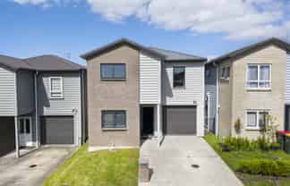 6 Awhenga Place, Weymouth