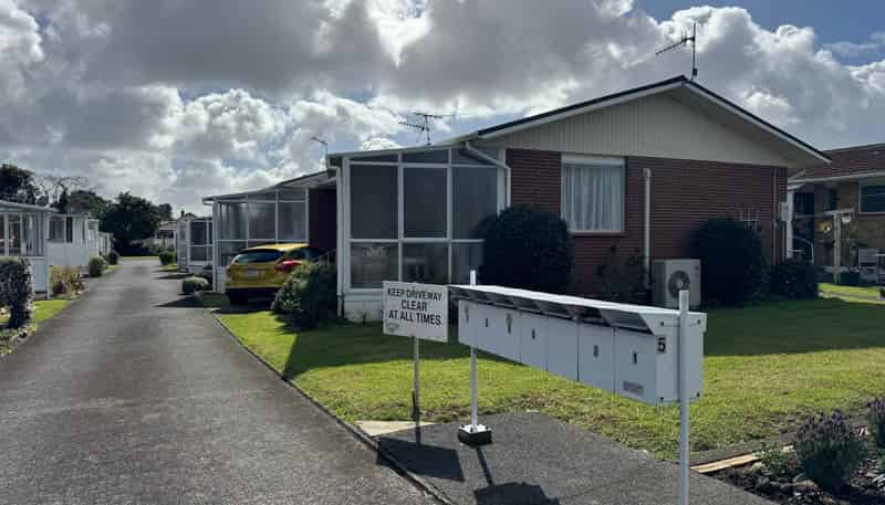 3/5 Coyle Street, Sandringham